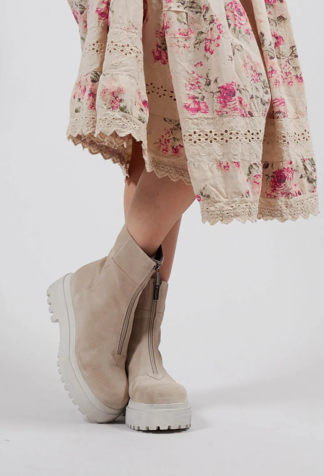 Ankle Boots with Front Zip in London Magnolia