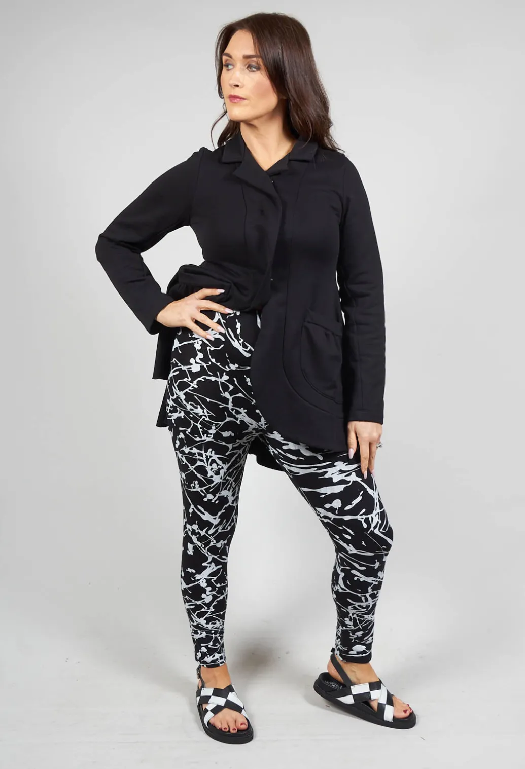 Ankle Cropped Leggings in Black with White Print