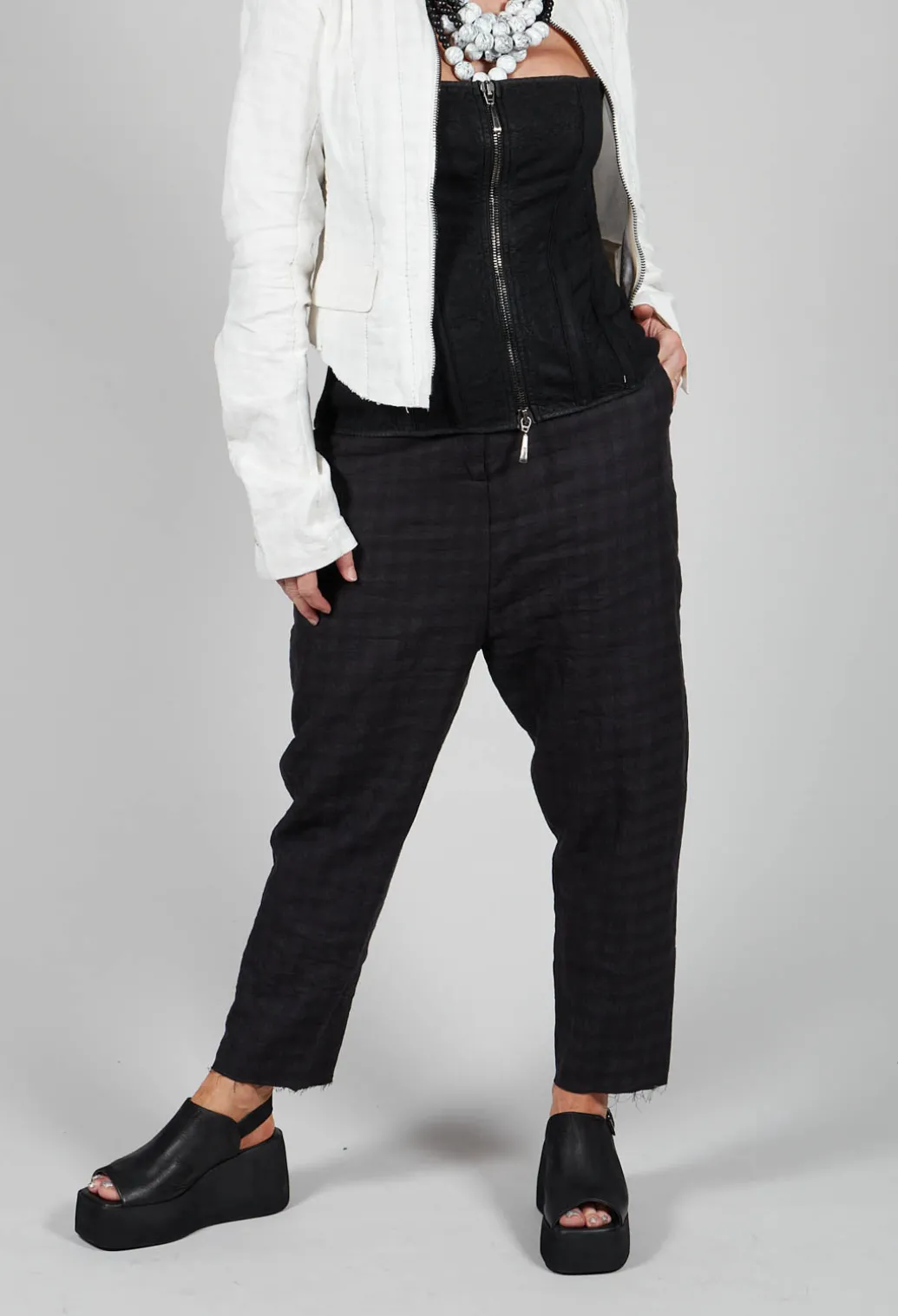 Baggy Trousers in Coal