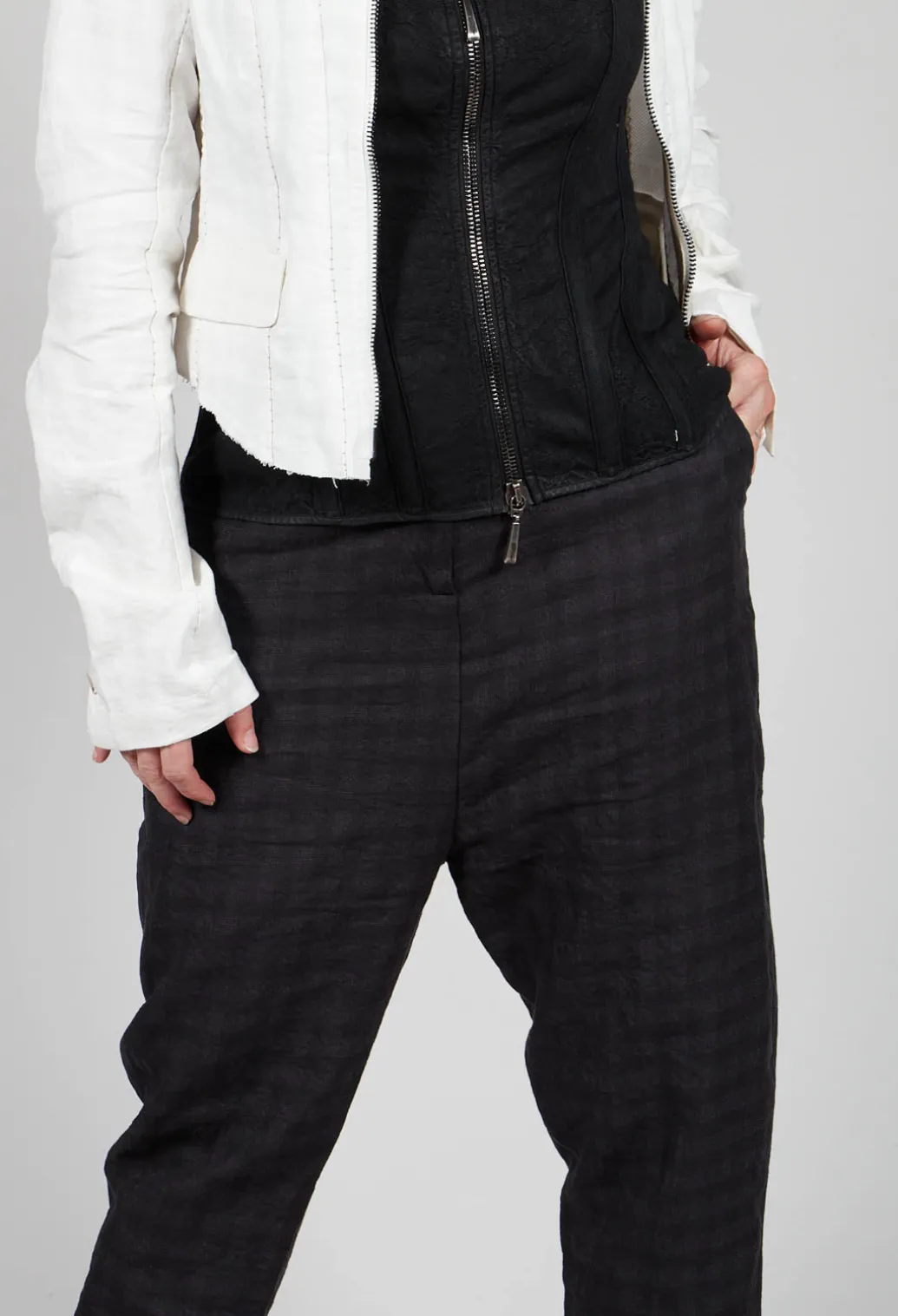 Baggy Trousers in Coal