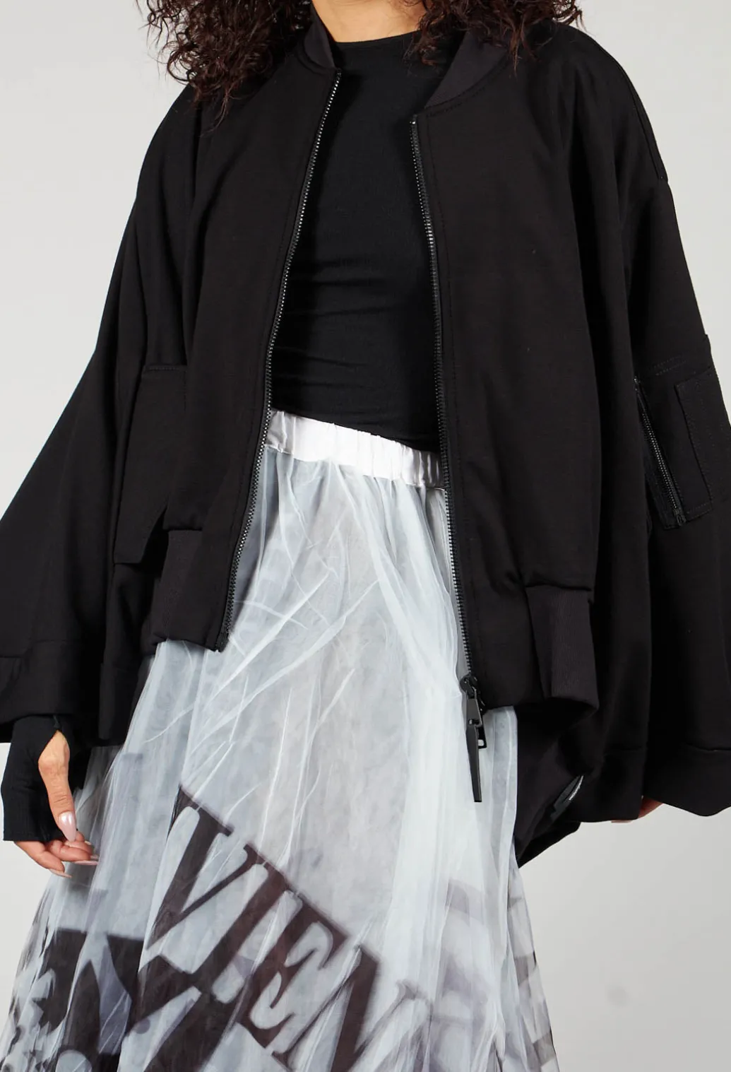 Batwing Sleeved Jacket with Asymmetric Hem in Black