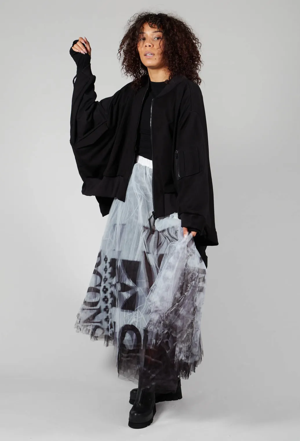 Batwing Sleeved Jacket with Asymmetric Hem in Black