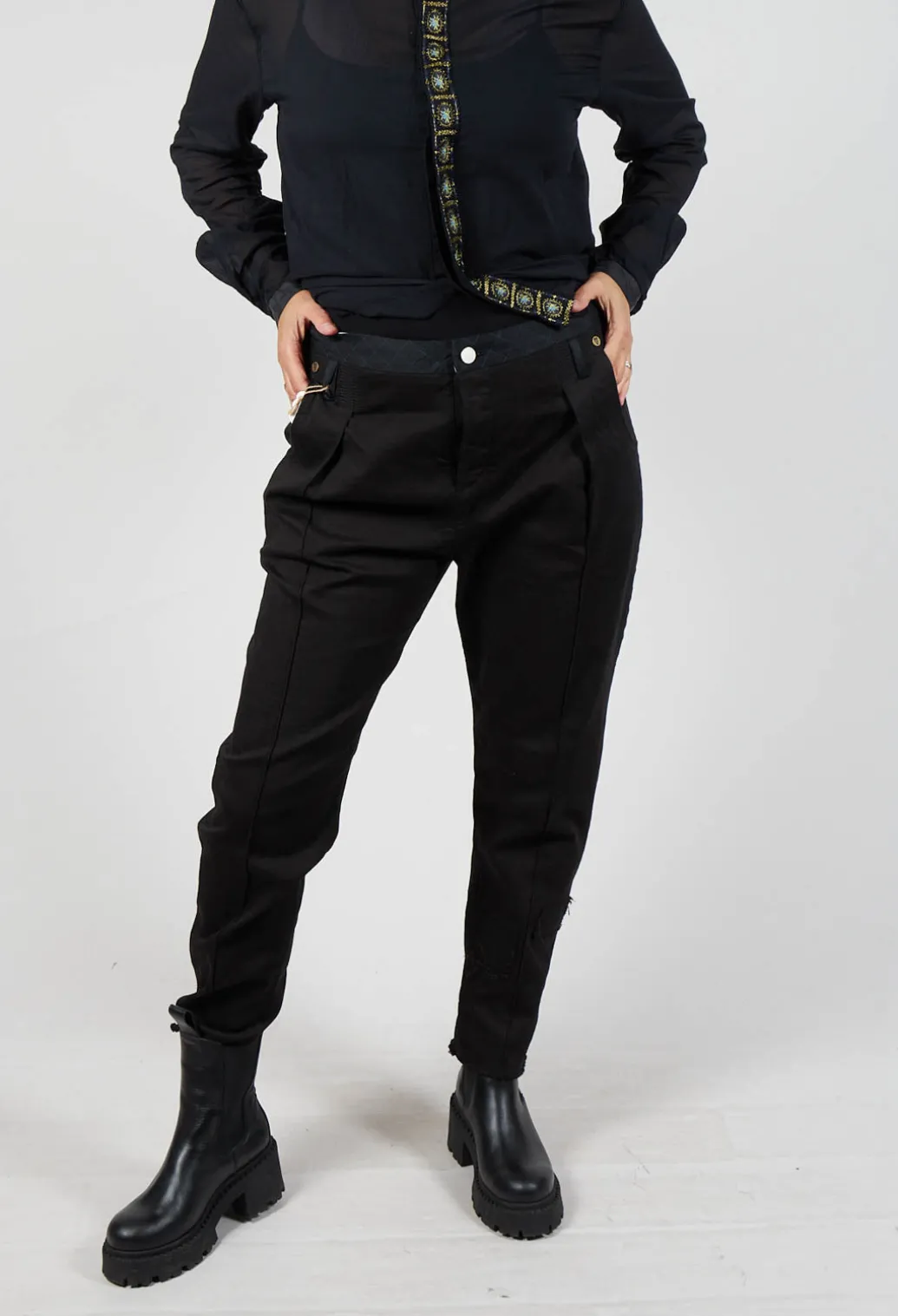 Black Jeans with Front Seams