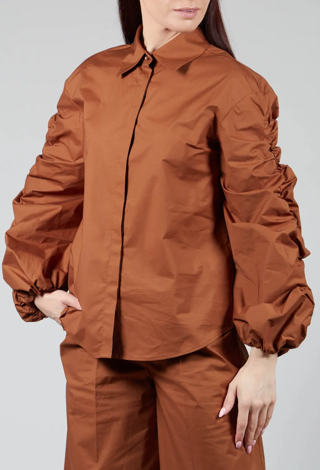 Bubble Sleeve Shirt in Tobacco