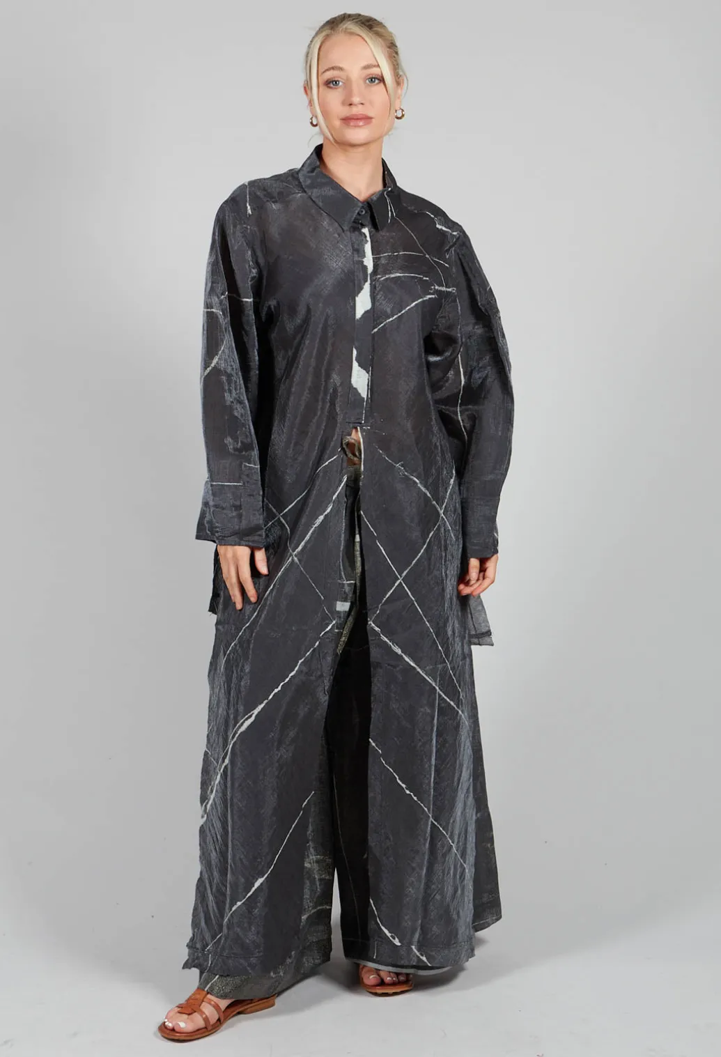 Buque Tunic in Off Black Banner