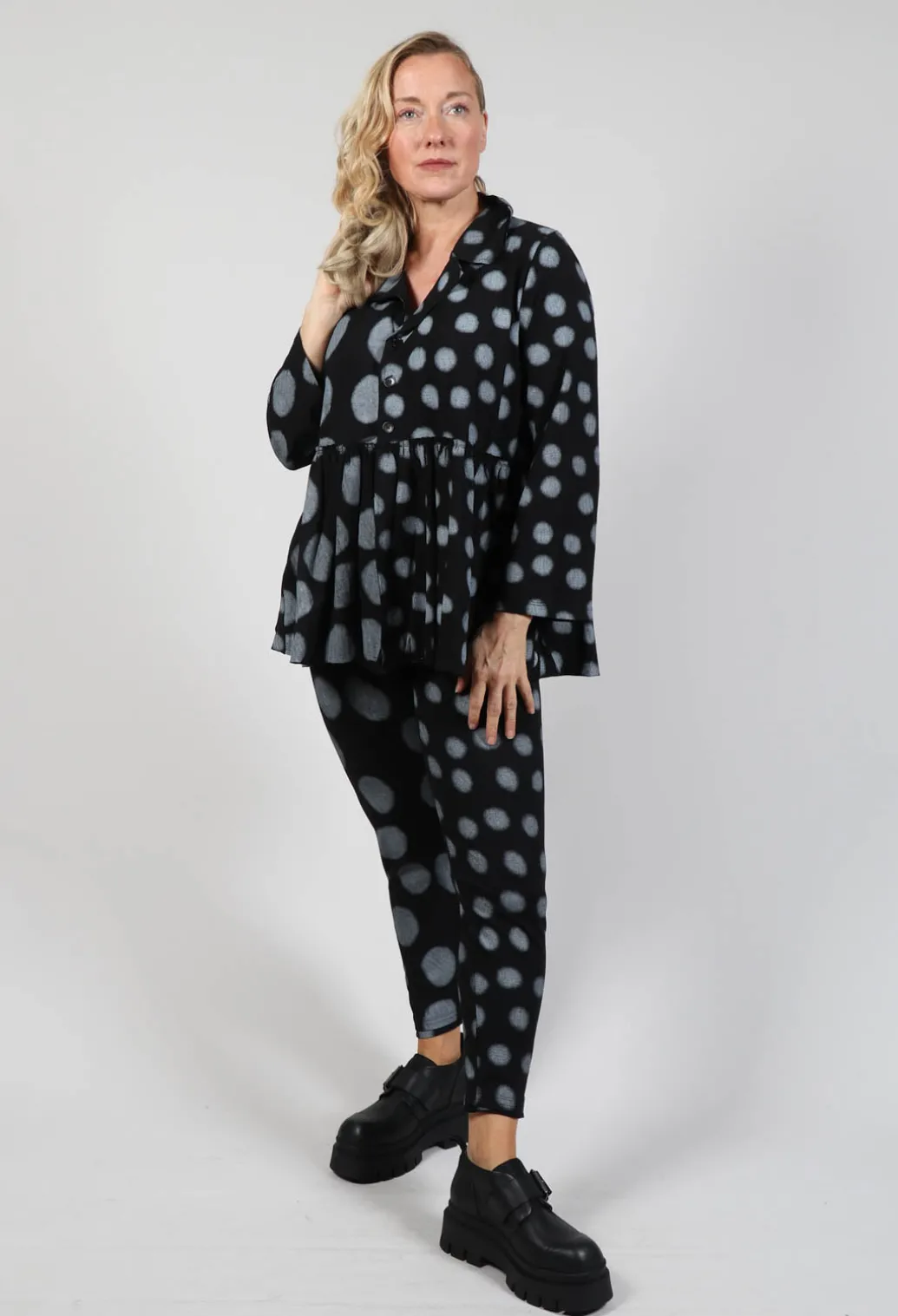 Button Up Blouse in Grey Pois