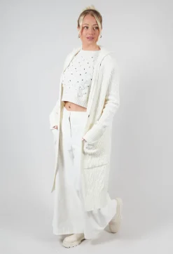 Cable Knit Sweater Vest in Off White