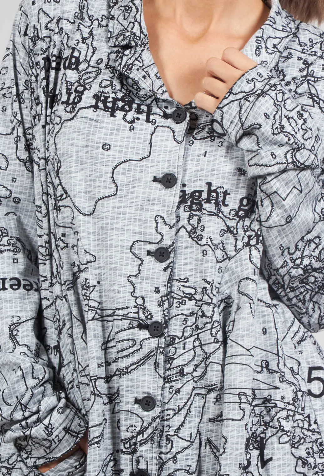 Casual Fit Jacket in Black Print
