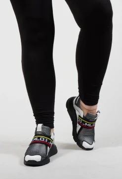 Chunky Trainers in Pamlos White / Ortoclasio Black
