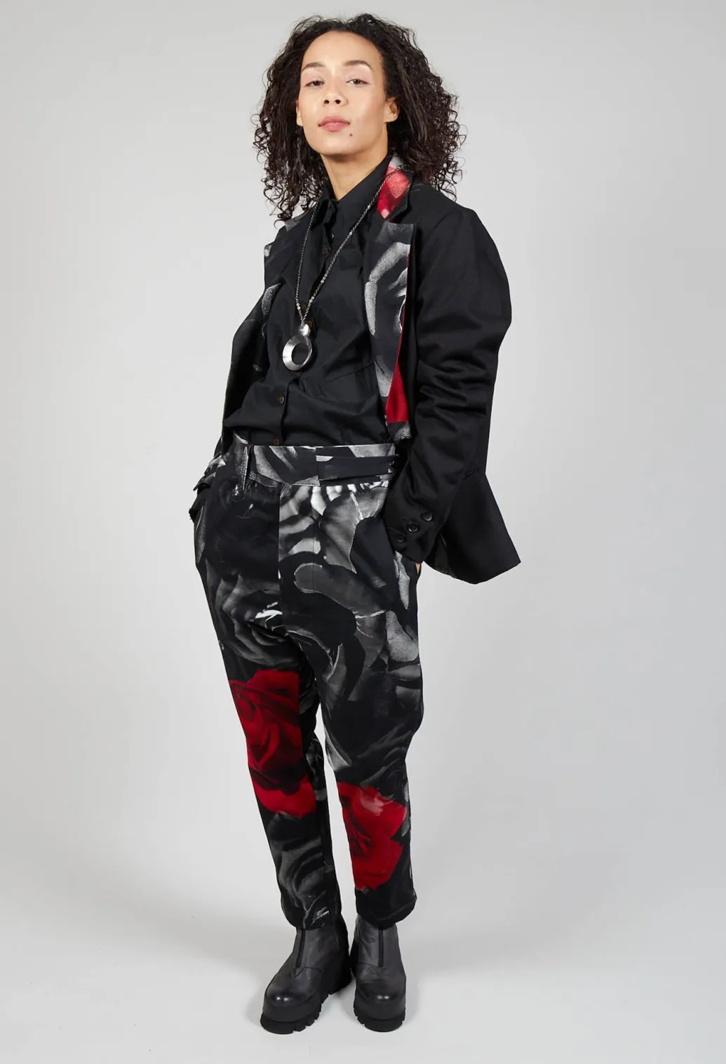Contrasting Blazer in Rose Print