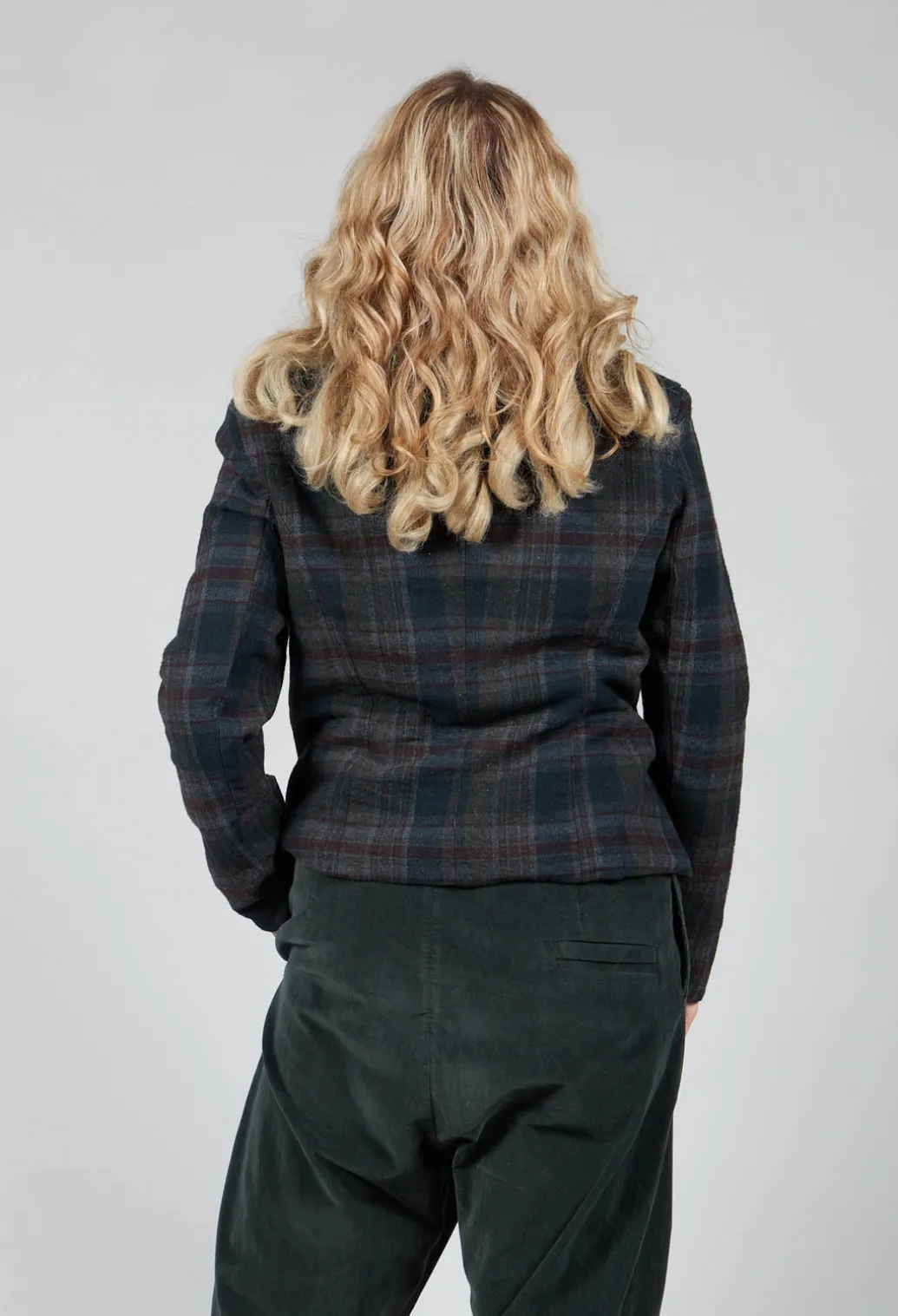 Cotton Plaid Cropped Jacket in Black