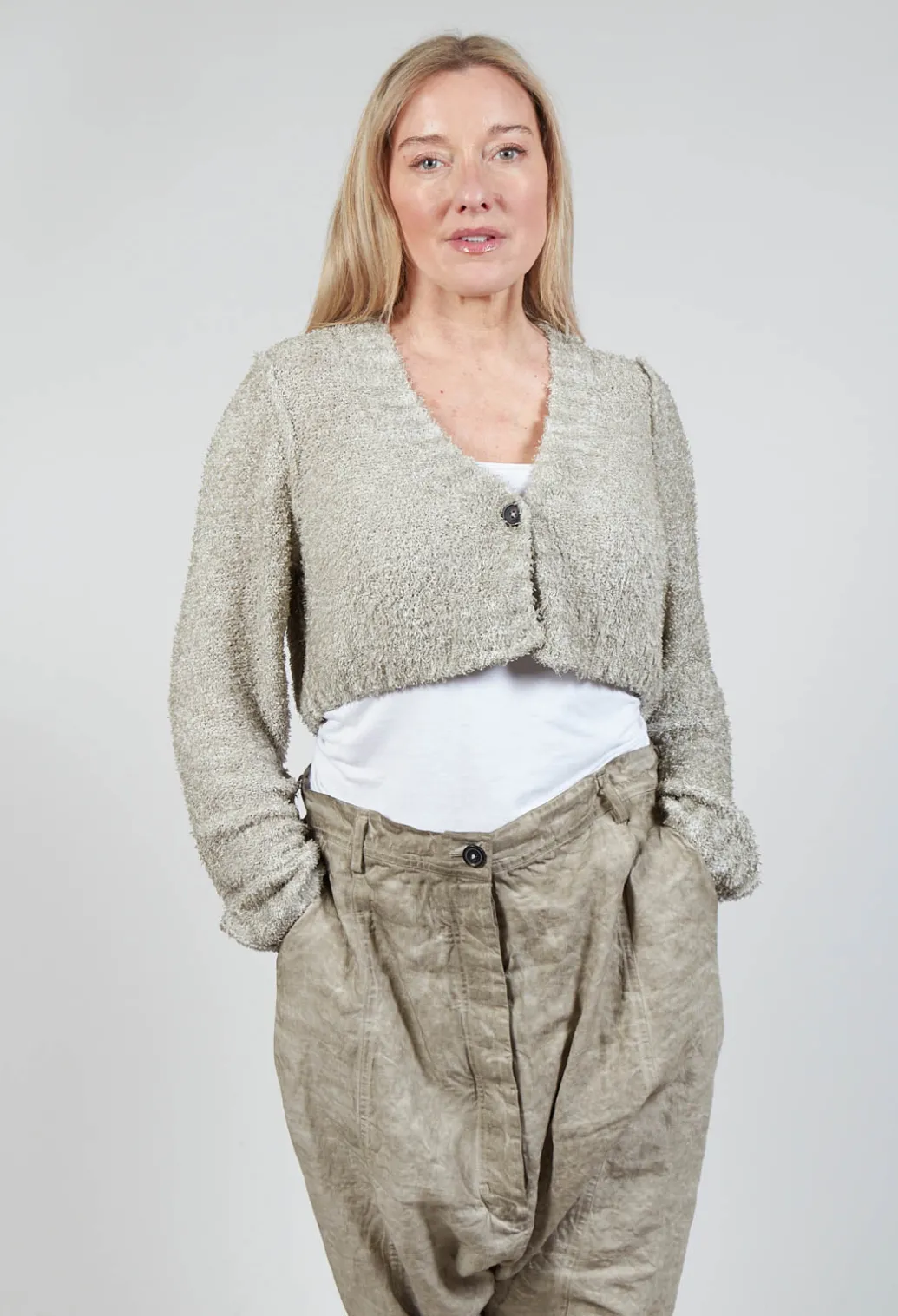 Cropped Cardigan in Straw Cloud