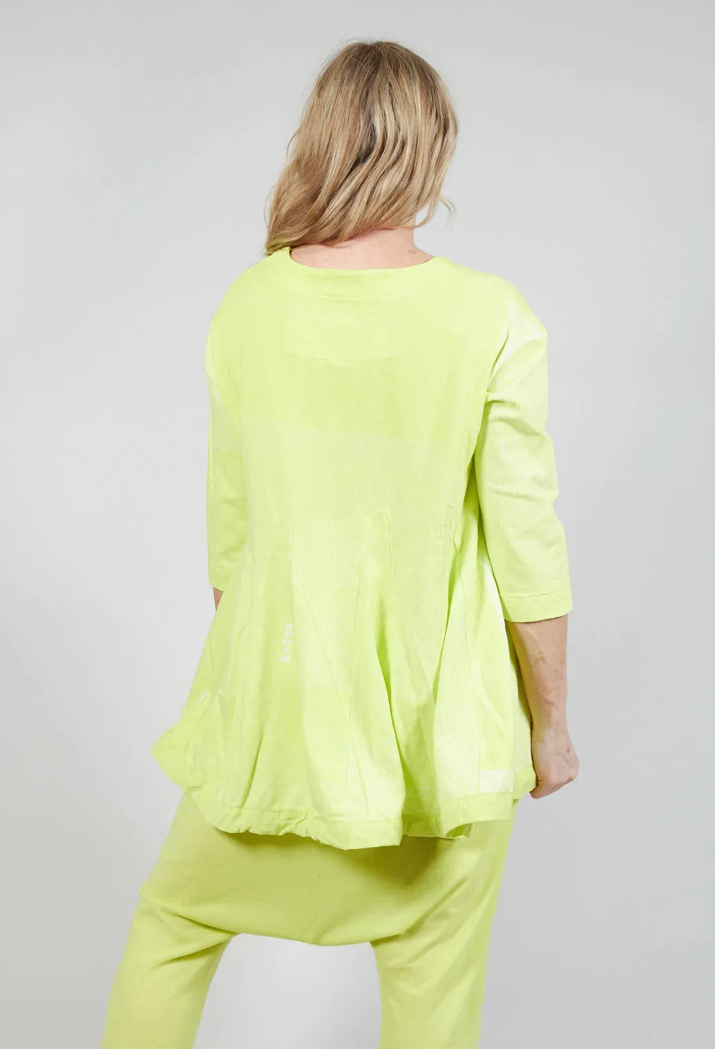 Cropped Sleeve Top with Drawstring Hem in Sun Print