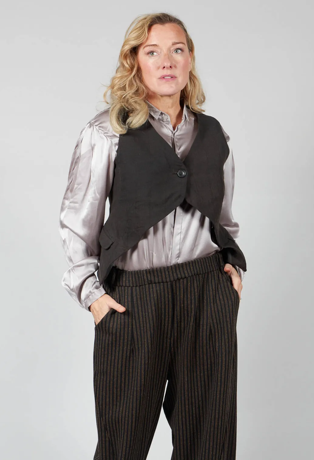 Cropped Waistcoat in Espresso Cloud
