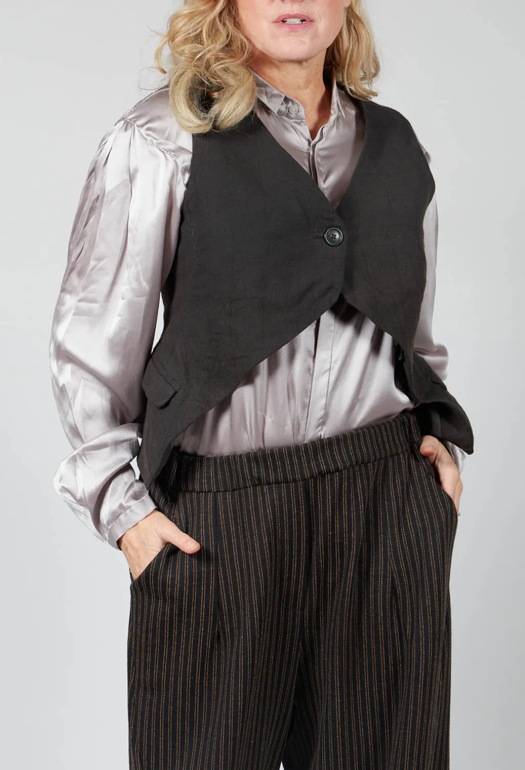 Cropped Waistcoat in Espresso Cloud