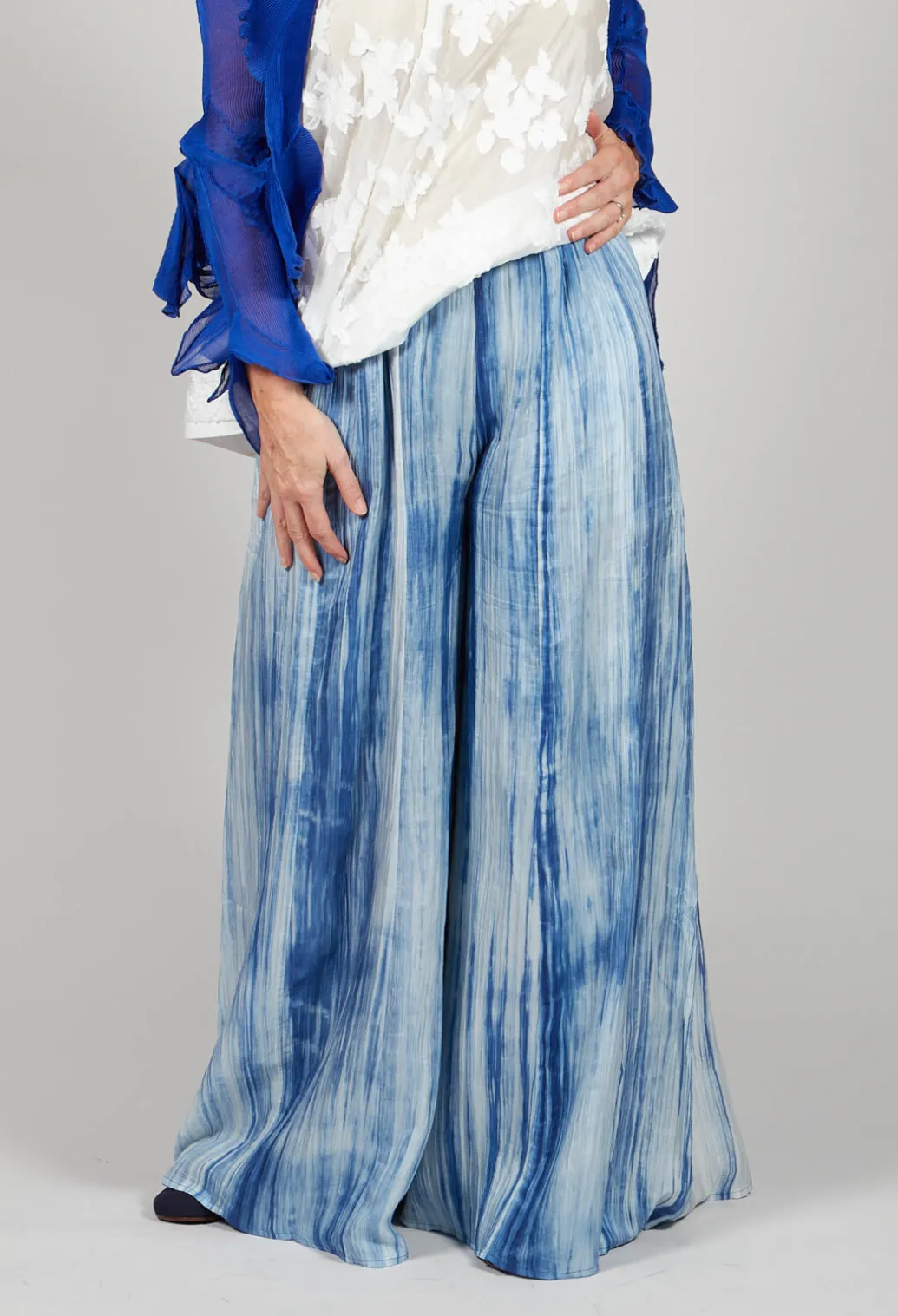 Emma Reversible Pants in Blue