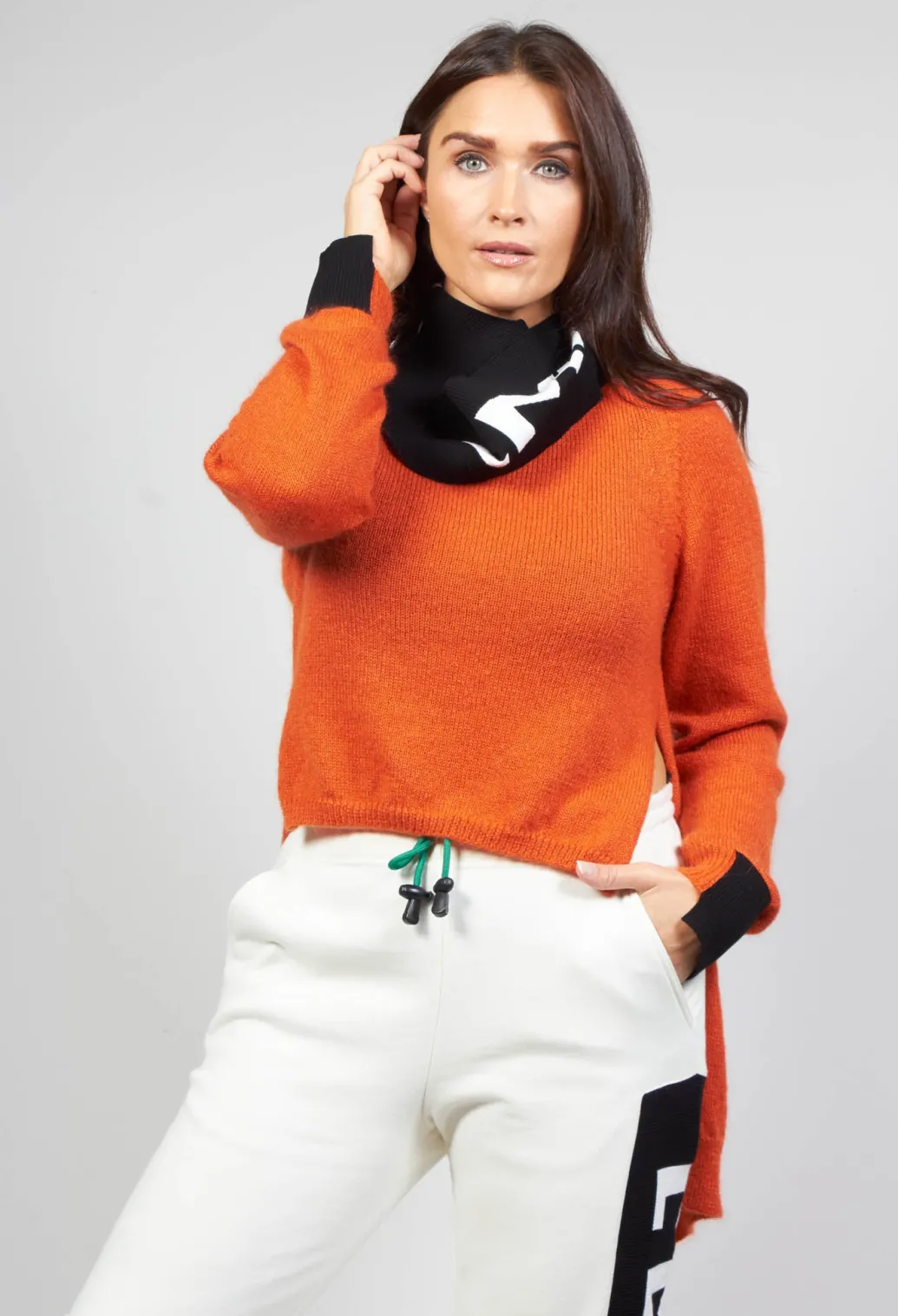 Fine Knit Jumper in Salgemma Orange