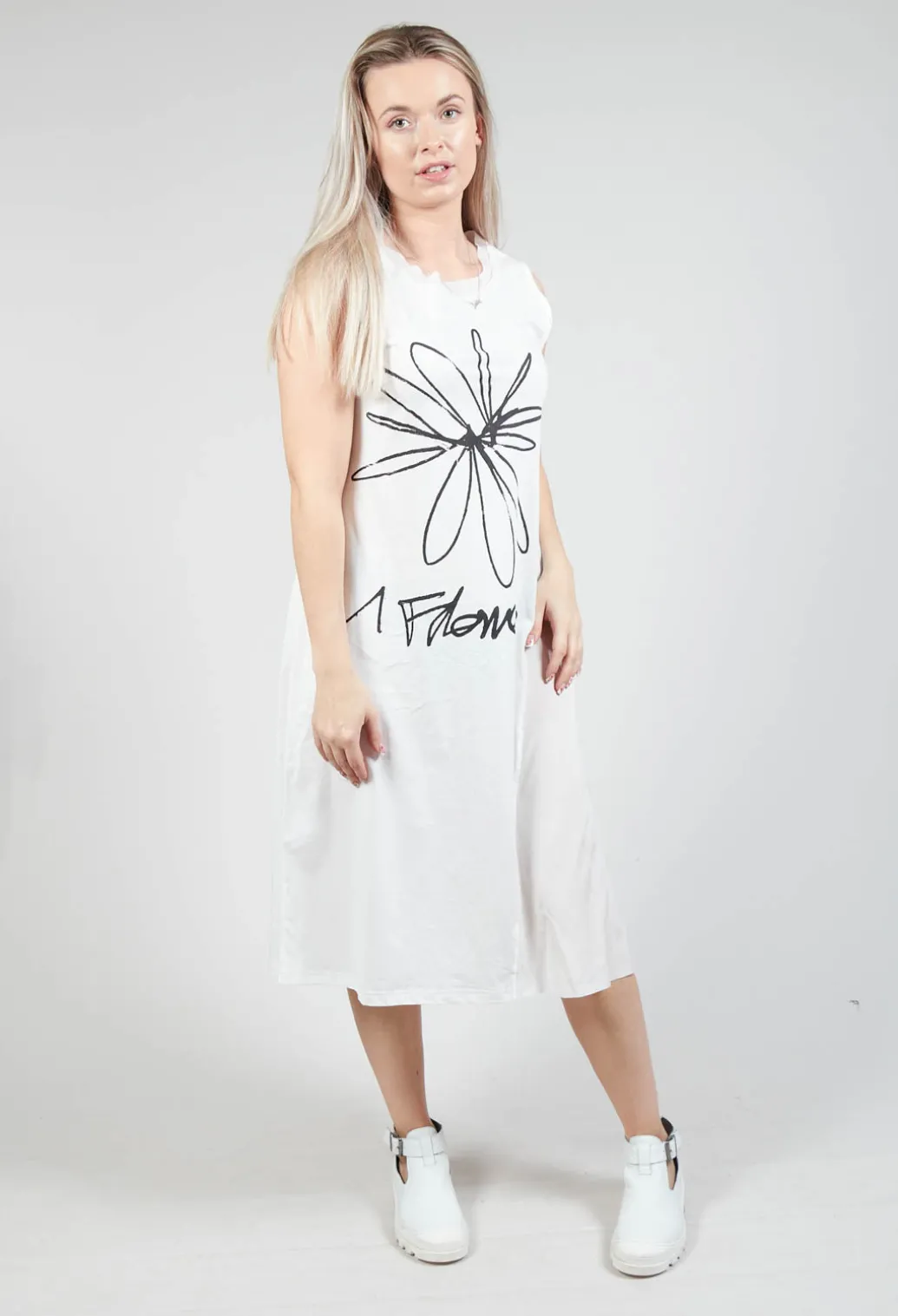 Flower Print Graphic Dress in White Print