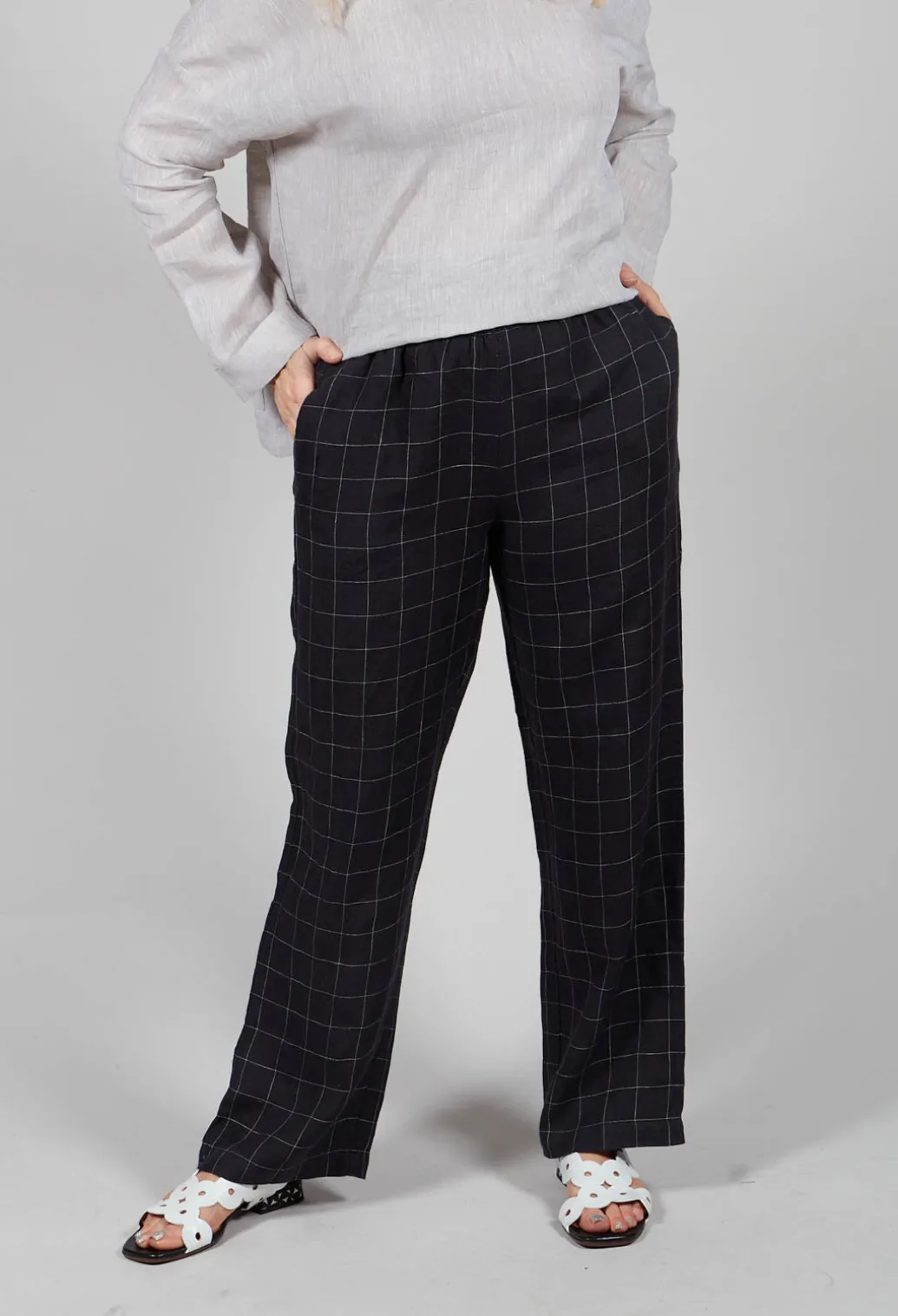 Hamster Trousers in Black