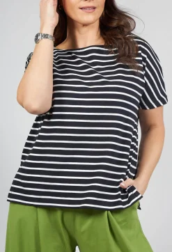 Ibisco R Stripe T-Shirt in Nero