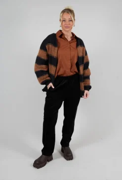 Illimani Short Jacket in Nero Cognac