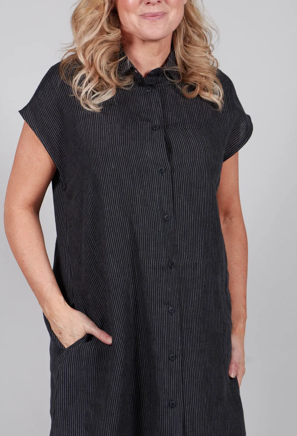 Isard Dress in Black