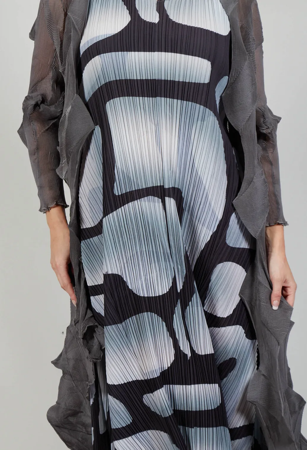 Jacqui Coat in Charcoal