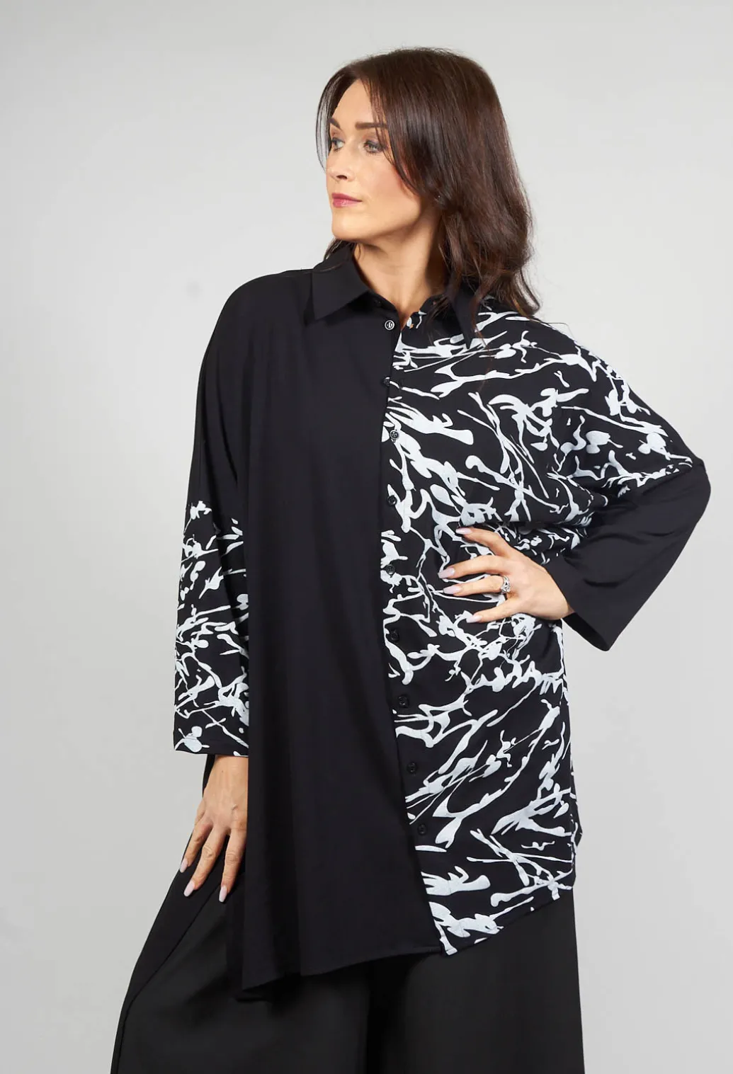 Jersey Shirt Dress in Black and White