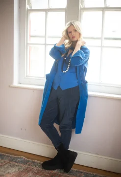 Junai Vest in Cobalt
