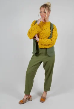 Junai Vest in Khaki