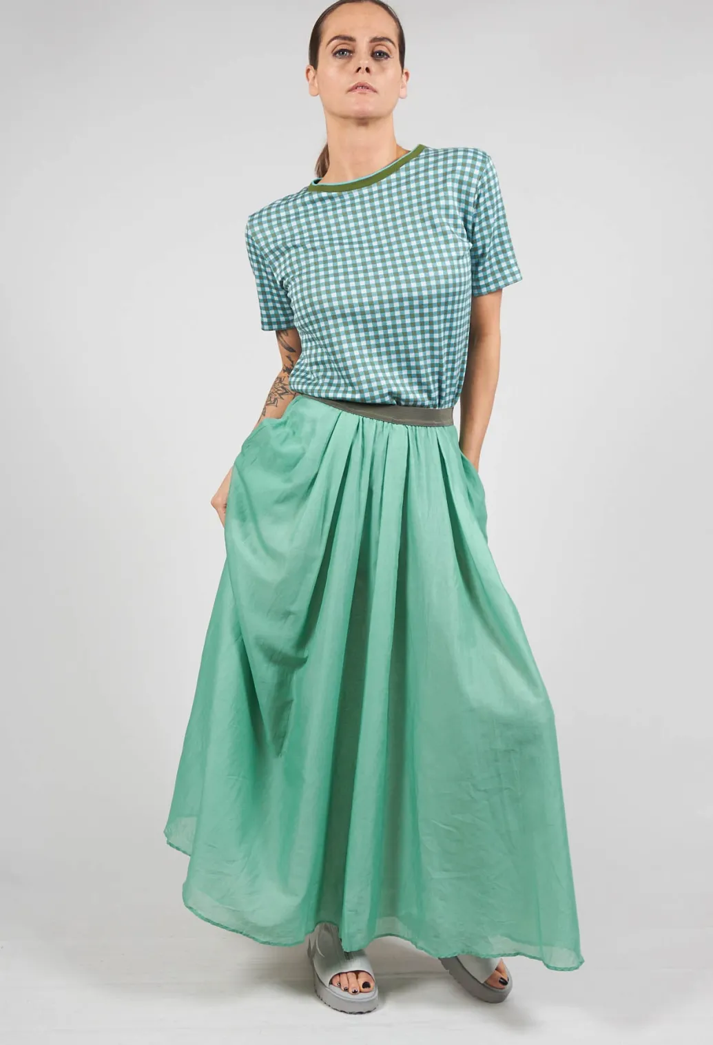 Layered Maxi Skirt with Contrast Waistband in Emerald
