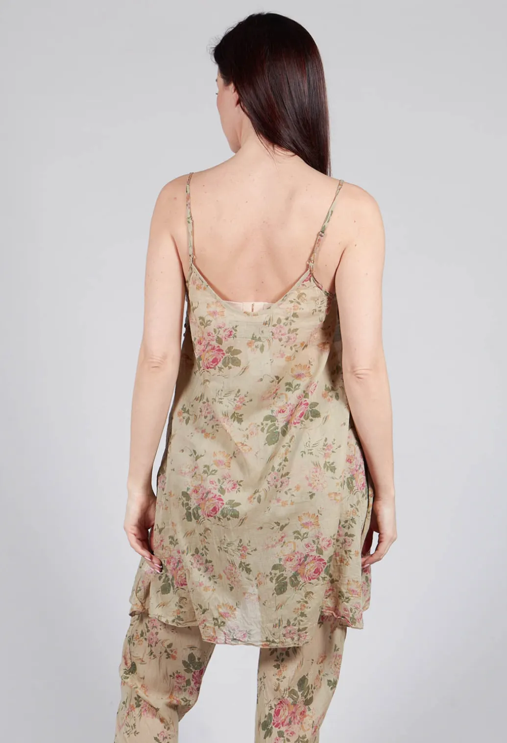 Lea Top in Almond Flowers