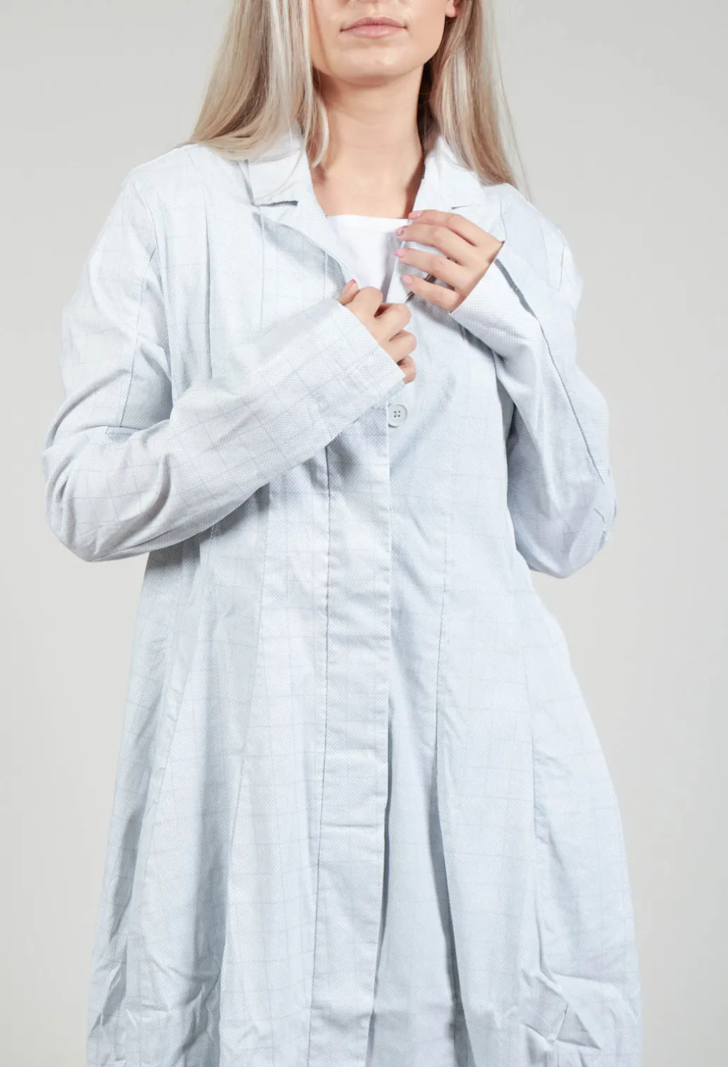 Lightweight Coat with Tulip Hem in Grey Print