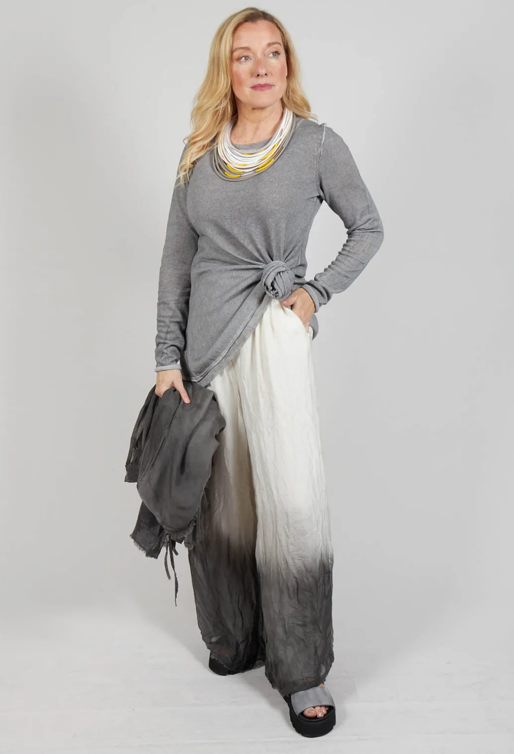 Lightweight Pullover in C.Coal 70% Cloud