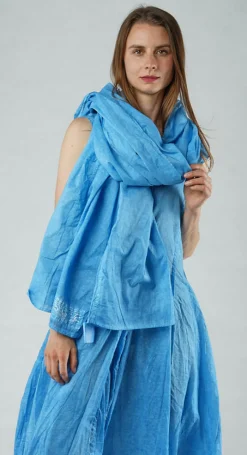 Lightweight Scarf in Black Cloud (Pictured in Malibu Cloud)