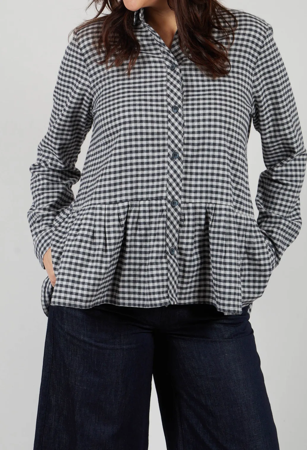 Long Sleeve Shirt with Flared Hem in Navy Check