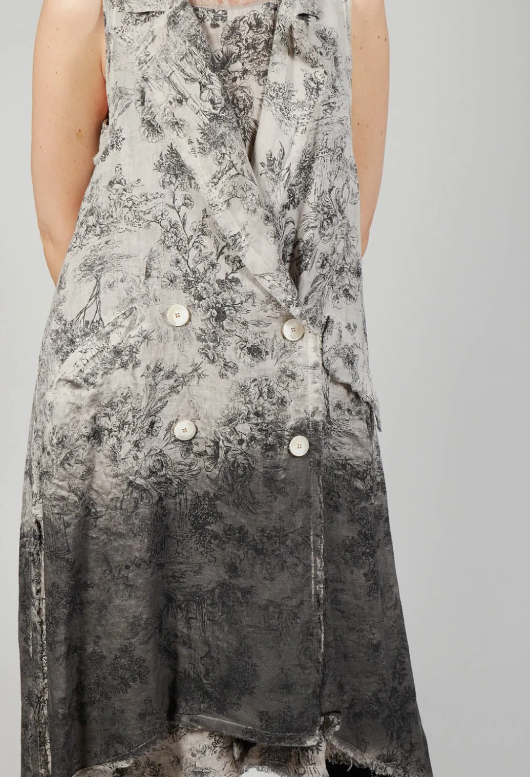Long Sleeveless Coat in Linto Tinto Freddo Degrade Desert