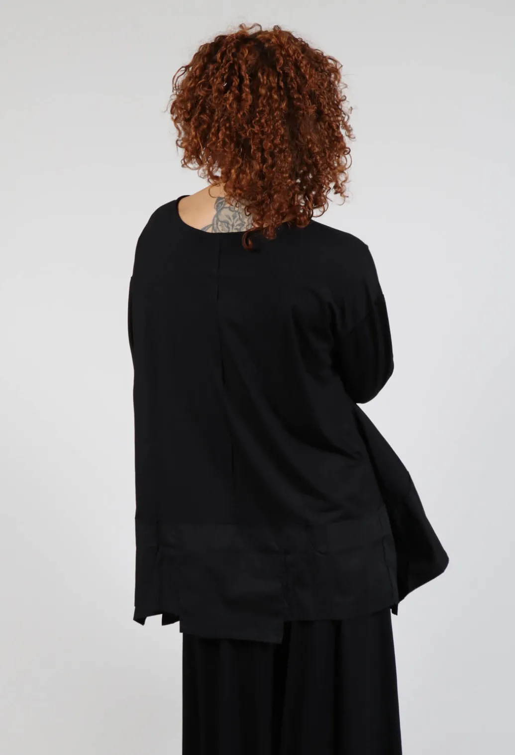 Loose Jersey Top in Black