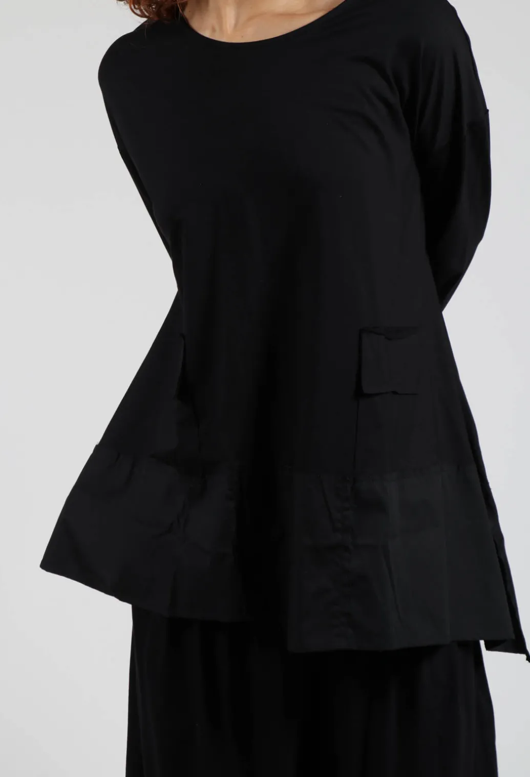 Loose Jersey Top in Black