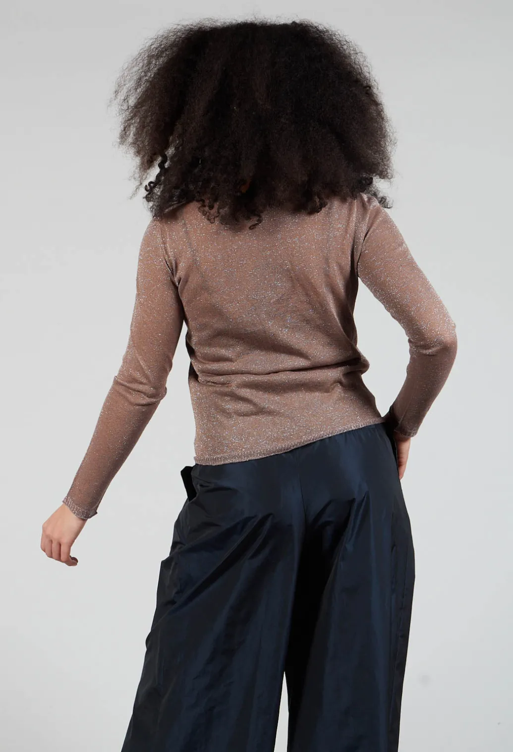 Metallic Fine Knit Jumper in Yuta