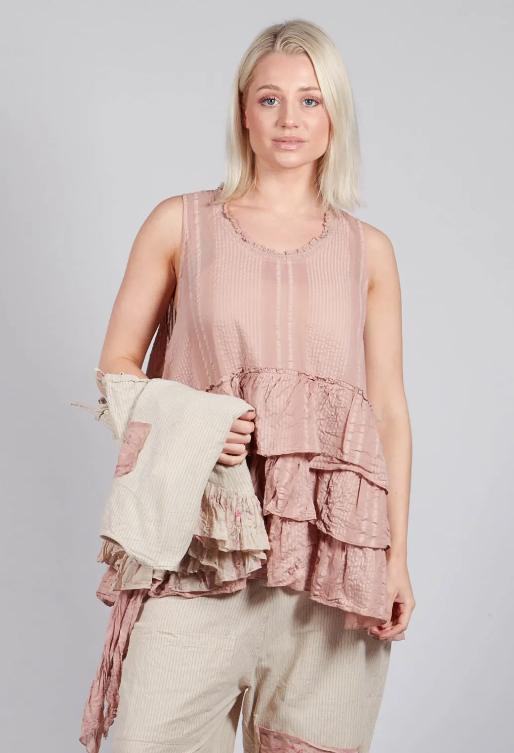 Miracle Top in Embossed Pink