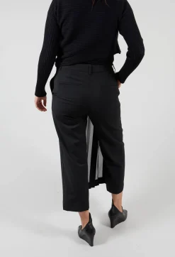 Monteurano Trousers in Nero