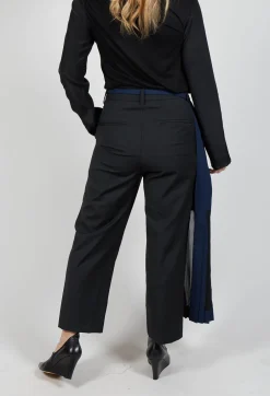 Monteurano Trousers in Nero