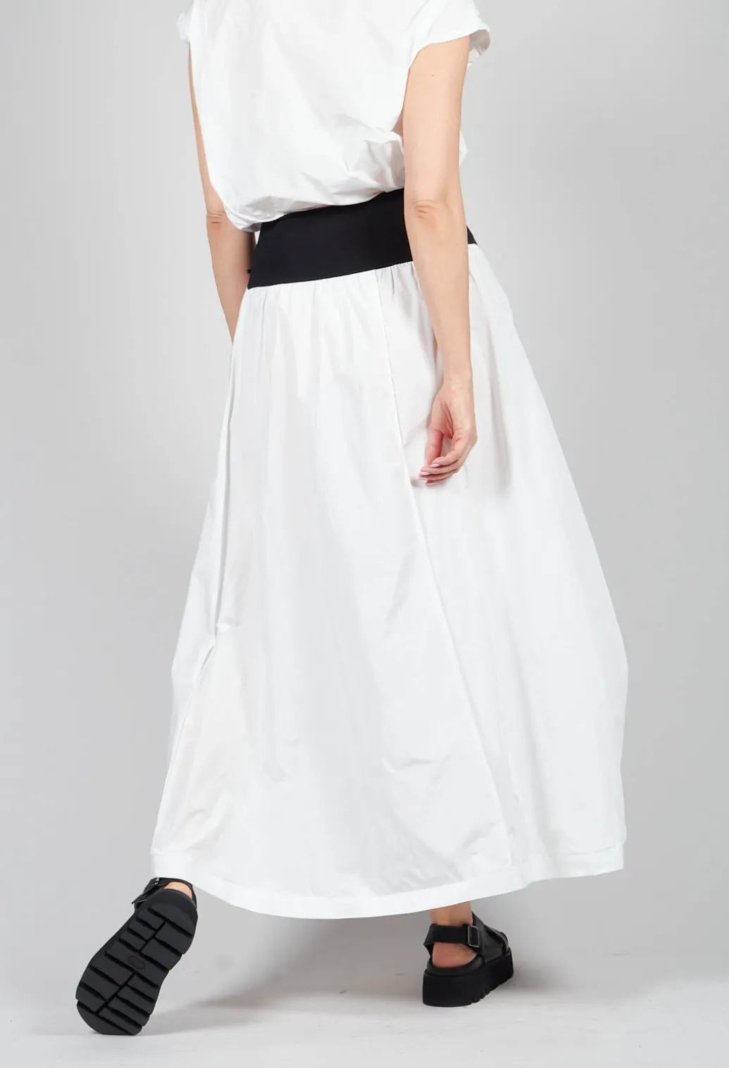 ORDI Skirt in Black with White