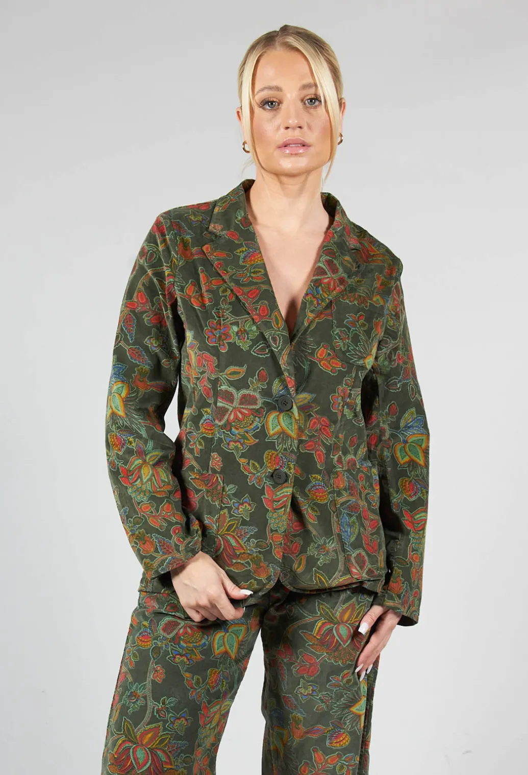 Paisley Print Velvet Blazer in Moss
