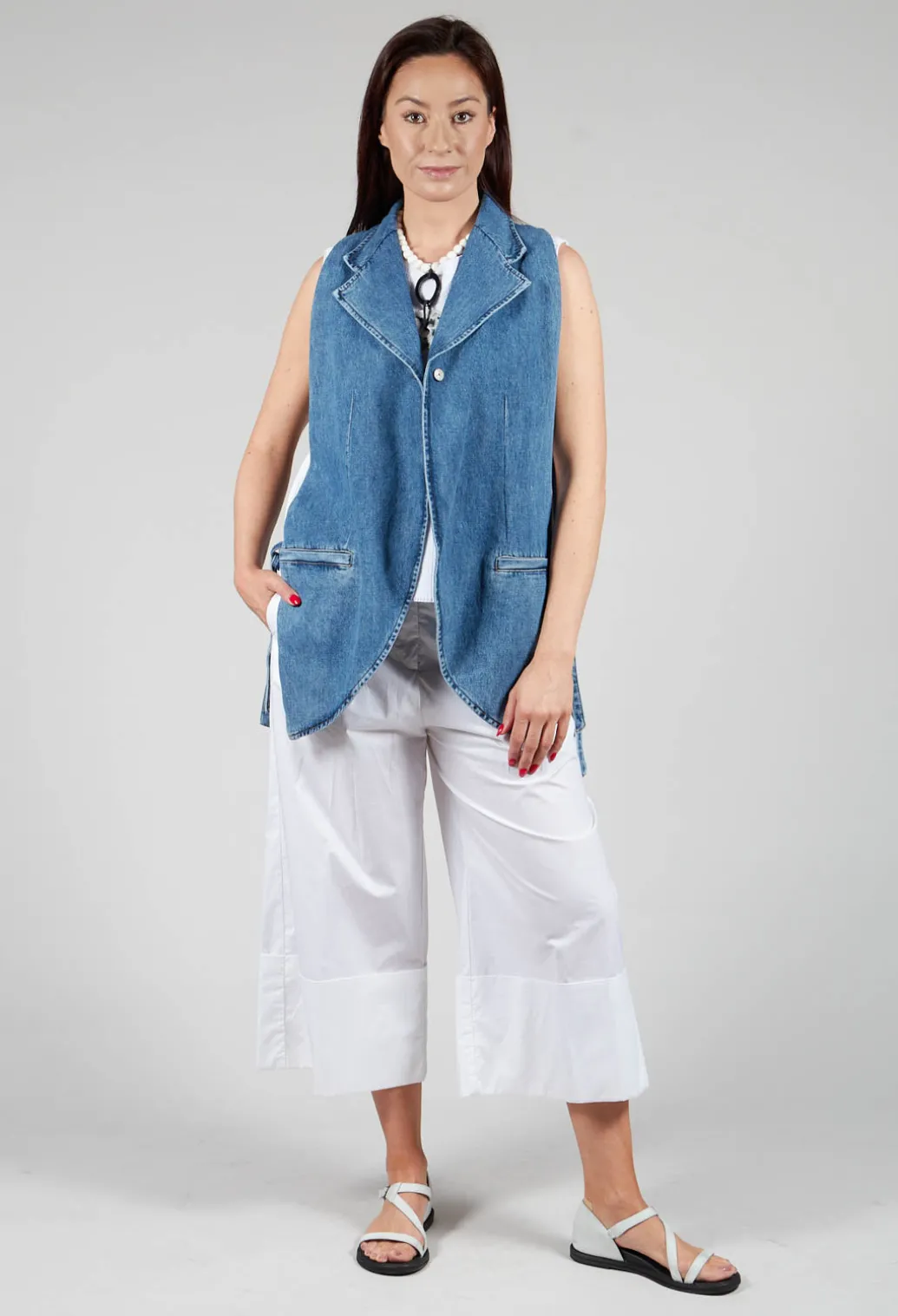 Peplum Sweater Vest in White