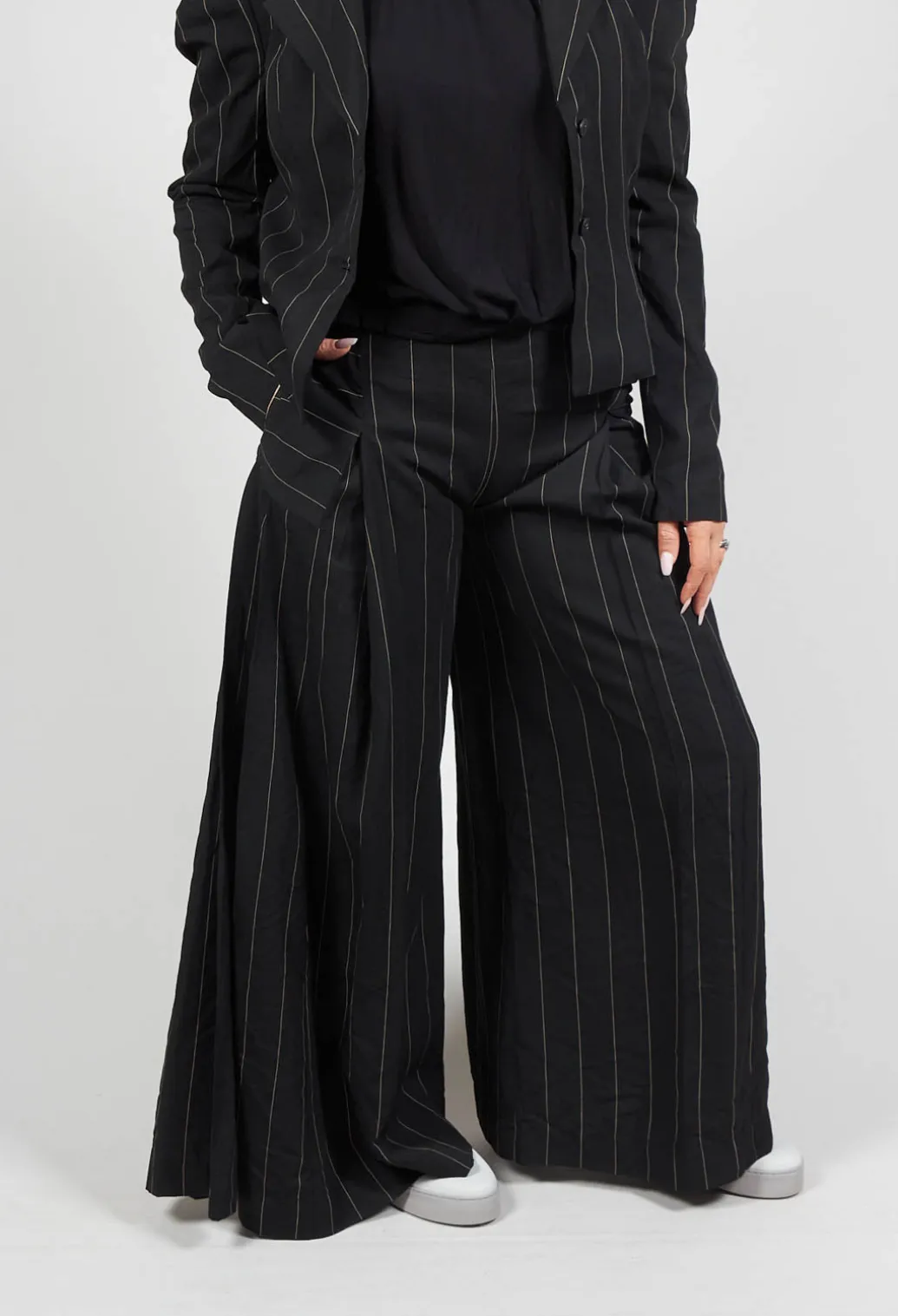 Pinstripe Trousers in Nero