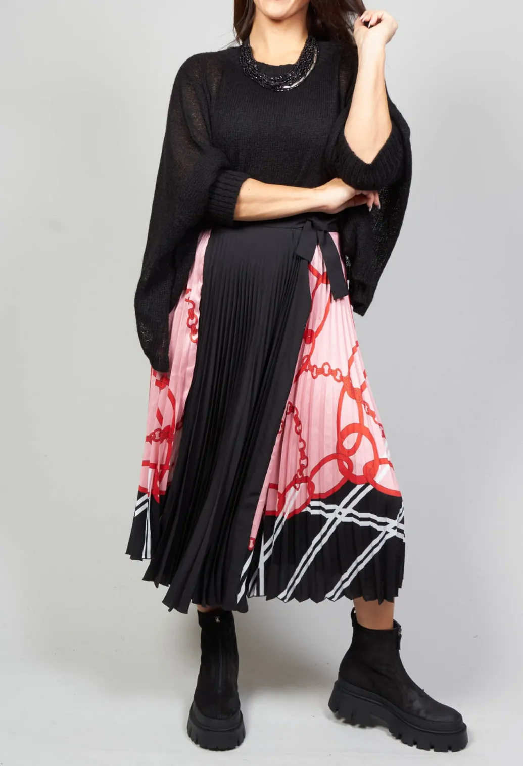 Pleated Midi Skirt in Nude