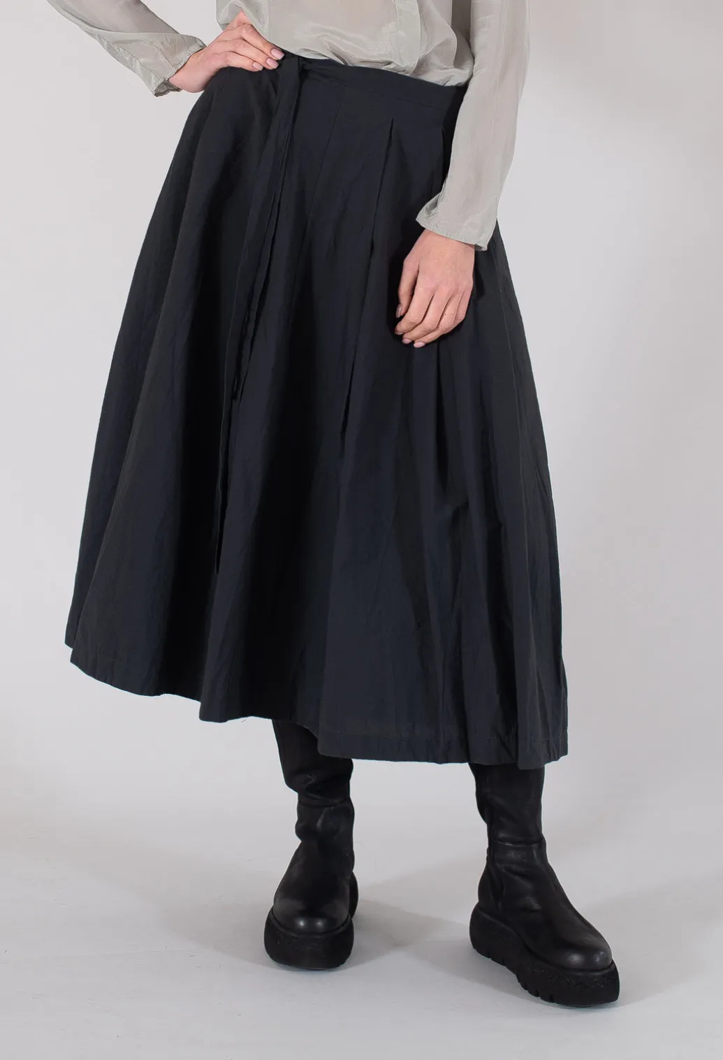 Pleated Nayati Skirt in Ardoise