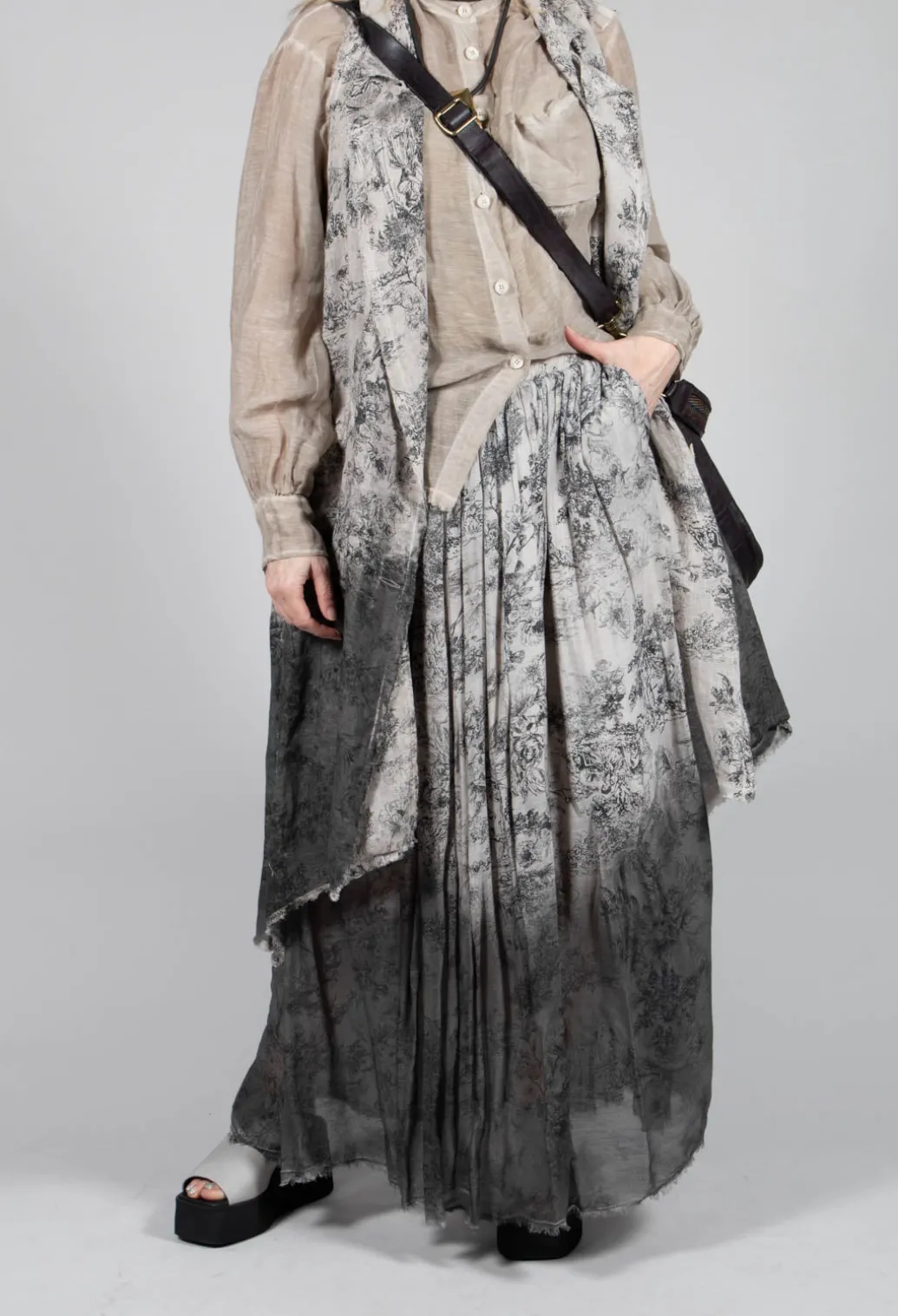 Pleated Ombre Skirt in Viscosa Seta and Cotone Degrade Gold